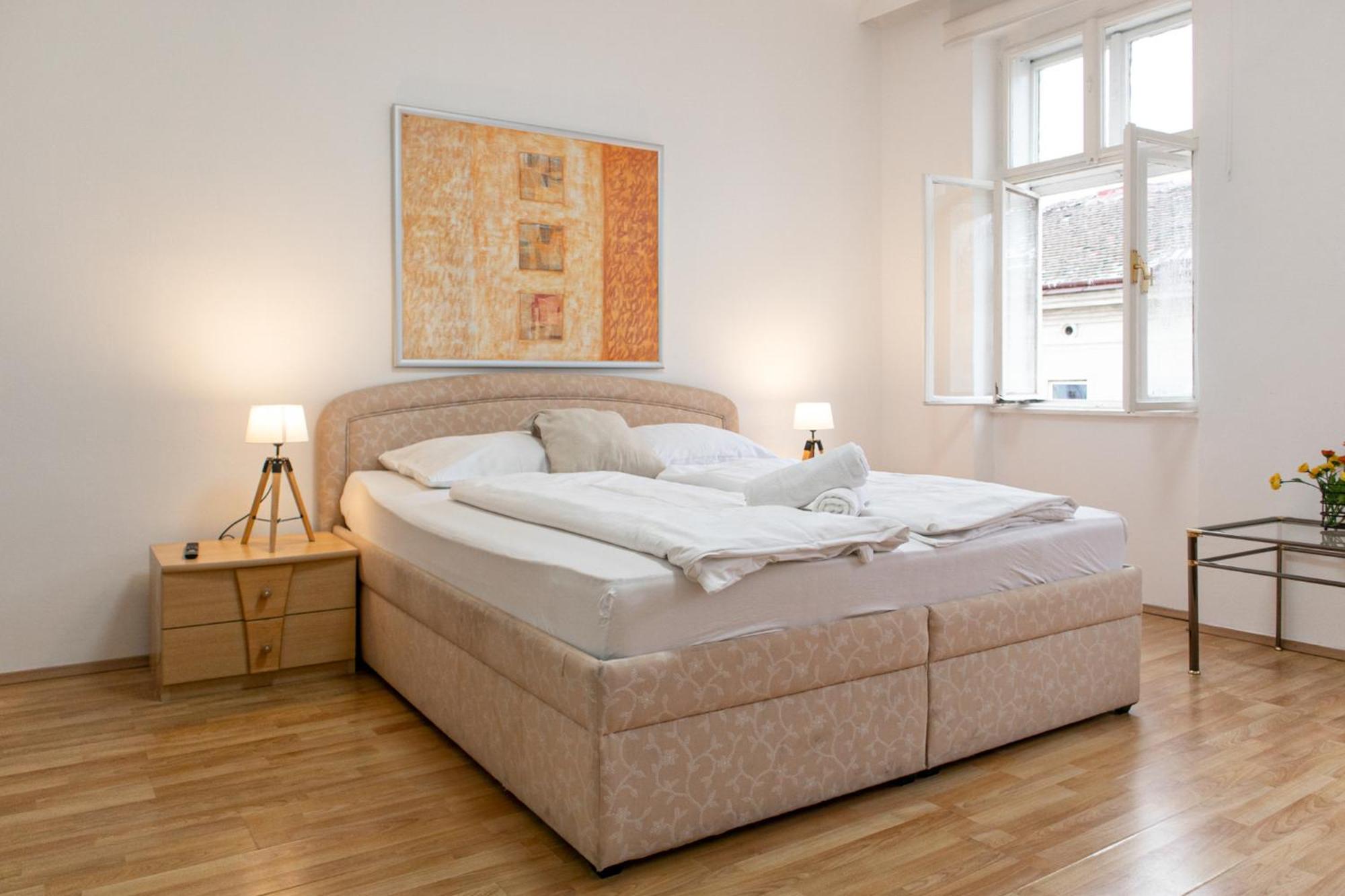 Budget City Stay - Near Wiener Stadthalle Ideal For Longstays Eksteriør bilde