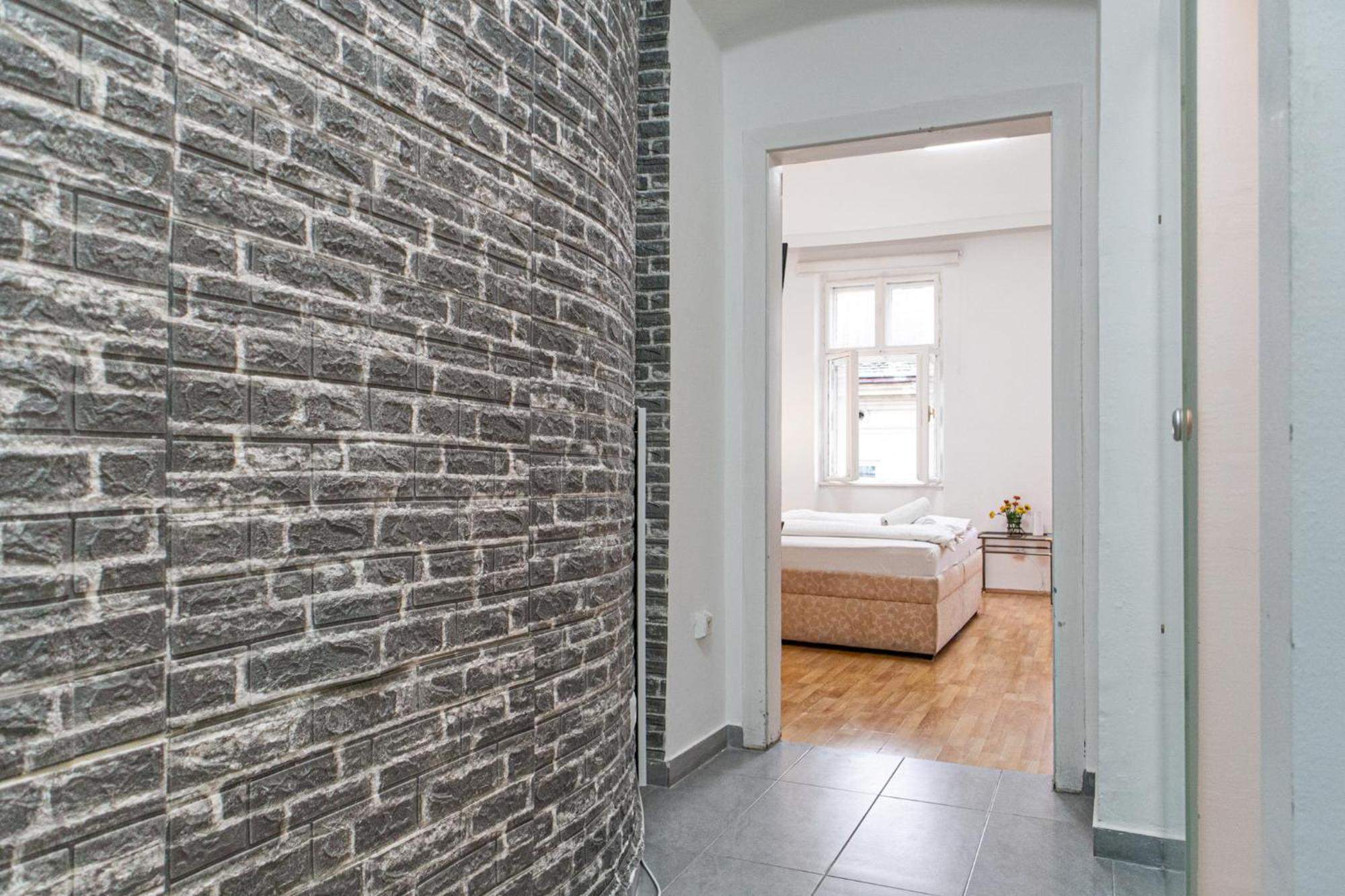 Budget City Stay - Near Wiener Stadthalle Ideal For Longstays Eksteriør bilde