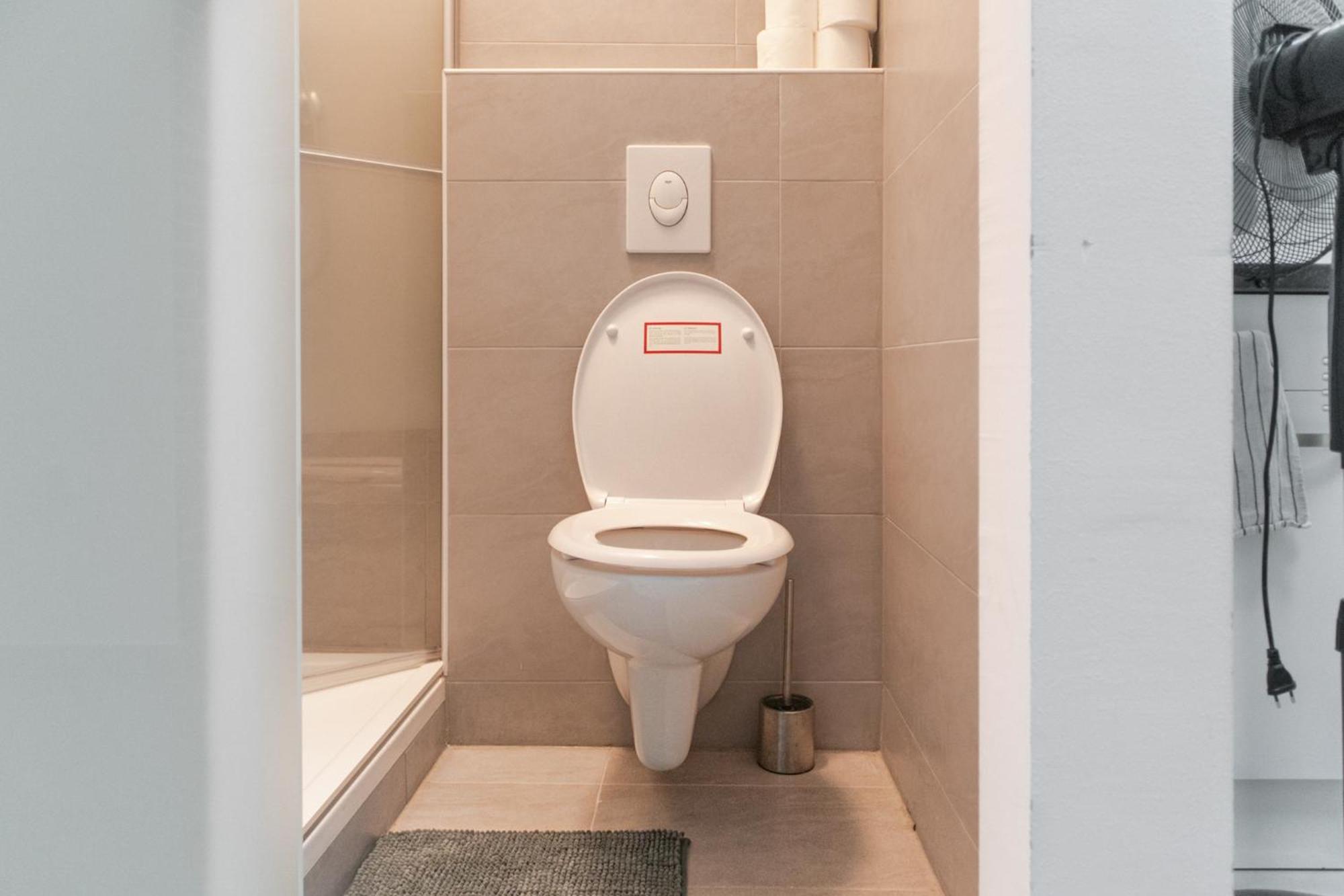 Budget City Stay - Near Wiener Stadthalle Ideal For Longstays Eksteriør bilde